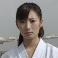 Ayaka Kurenai (Rina Takeda) – Ayaka Kurenai&#39;s father was killed and sister kidnapped when she was but a wee child. She&#39;s now just become an adult, ... - cast_kg-karate-girl01